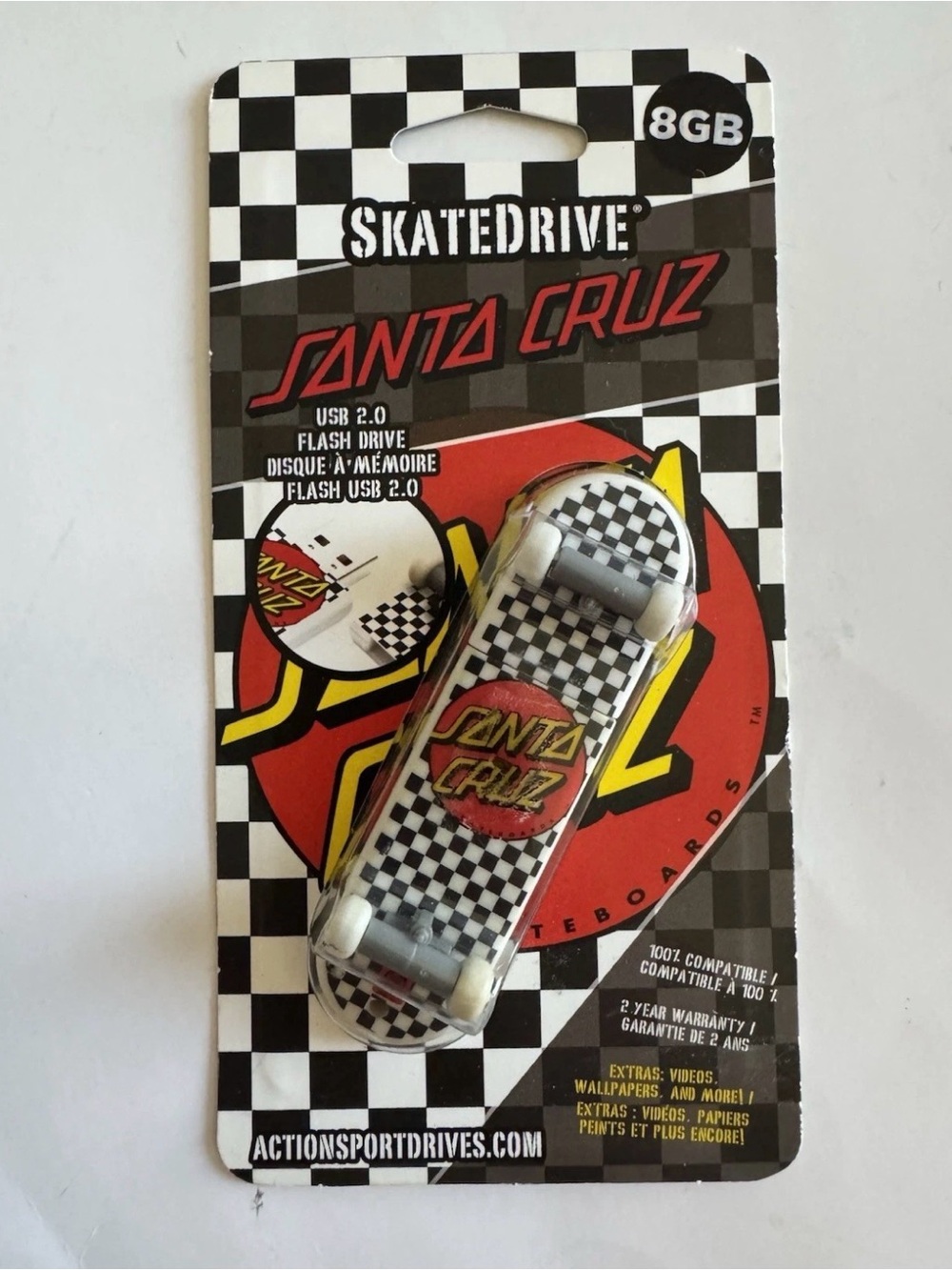 Skatedrive Santa Cruz Skateboard Flash Drive USB 2.0 / 8GB